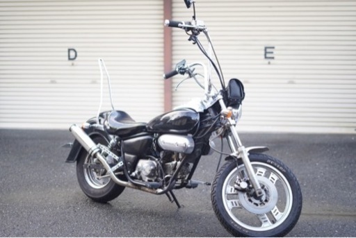 人気の原付アメリカン ホンダ マグナ50 カスタム