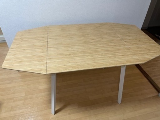 IKEA 2人用ダイニングテーブル