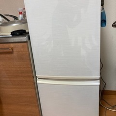 SHARP冷蔵庫の中古が安い!激安で譲ります・無料であげます|ジモティー