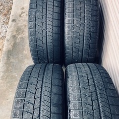 冬タイヤ 225/60R16 アルミ付ブリザック 4本組