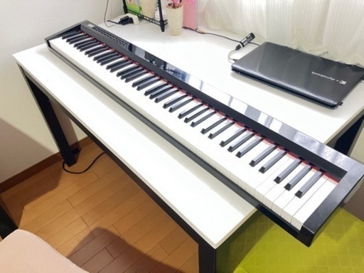 値下げ　電子ピアノ　88鍵盤　美品　used