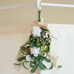 スワッグ（白×グリーン）、ハンギングブーケ、フェイクグリーン、造花