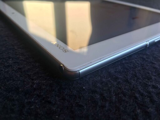 Sony xperia z4 tablet sot31white32GB SIMフリー バッテリー80%以上 - パソコン
