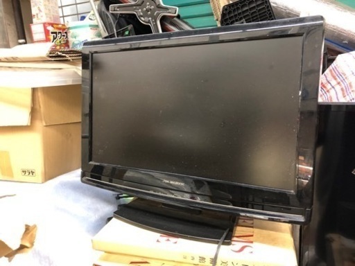 液晶テレビ　HDMI 22インチ　リモコン付き