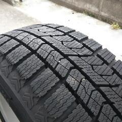 良品175/65R14 冬タイヤ、アルミホイール4本セット