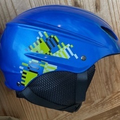 スキー用ヘルメット