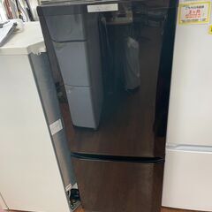 冷蔵庫　No.5436　三菱　146L　MR-P15C-B　2018年製　ブラック【リサイクルショップどりーむ天保山店】 冷蔵庫 No.5436 三菱 146L MR-P15C-B 2018年製 ブラック【リサイクル
