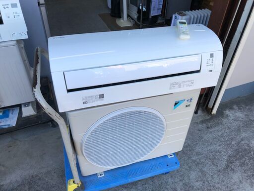 【動作保証あり】DAIKIN ダイキン 2017年 2.5kw 8畳用 ルームエアコン AN25TEBKS【管理KR321】