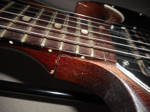 Gibson SG 2011製　超軽量2.75㎏　難あり
