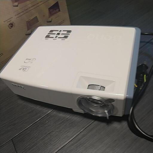 値下げ☆極美品 プロジェクター BenQ(ベンキュー)mp510