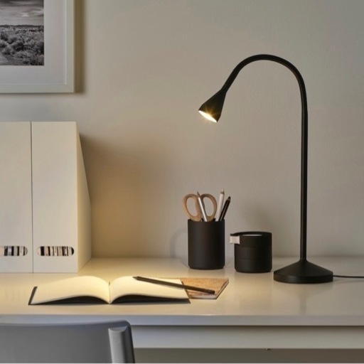 IKEA NAVLINGE ネーヴリング 卓上ライト 照明