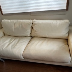 ソファ本体・革張りワイドアーム・２．５Ｓ・フェザークッション二層式・ポケット／白幅１９０×奥行８８．５×高さ７９．５ｃｍ