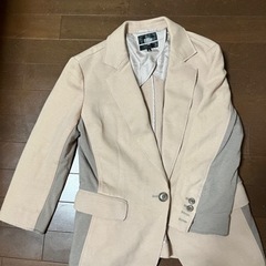 ユニクロUNIQLOスーツジャケットサイズL【美品】