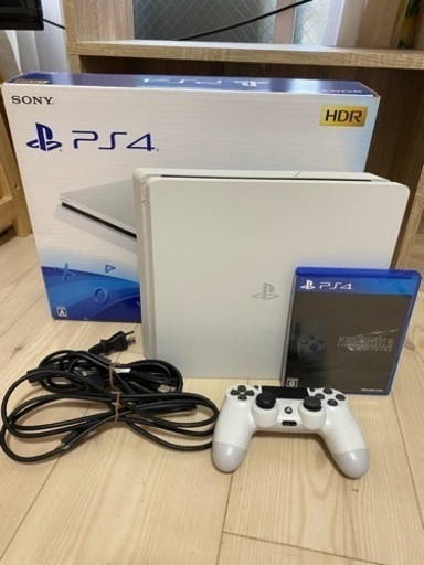 【FF VIIソフト付き】PS4本体 500GB.CUH-2100A