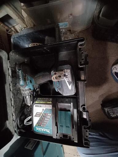 Makita、ドリルドライバー。