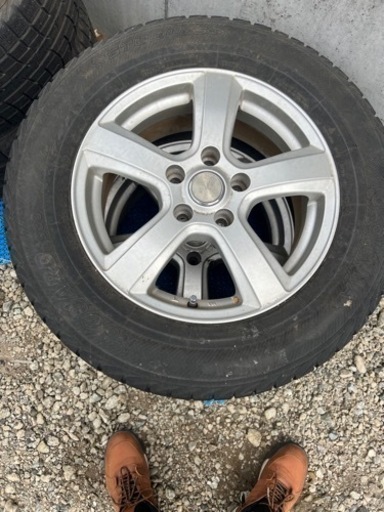 ヨコハマ アイスガード 215/65R16