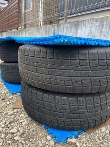 ヨコハマ アイスガード 215/65R16