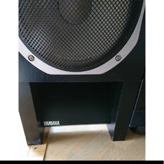 YAMAHA NS-1000M  2本　専用台付