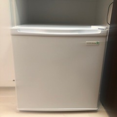 2018年製　小型　冷蔵庫　ヤマダ電機オリジナル 直冷式冷蔵庫 ...