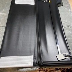 タンドラ　トノカバー　クルーマックス　三つ折り