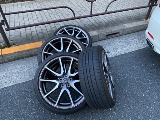 g'sホイール　18インチ　４本セット　プリウス30