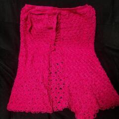 かぎ針編みの大人用スカート