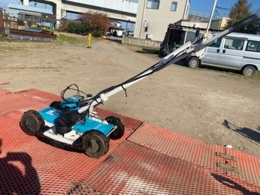 クボタ 4WD スパイダーモア 自走式 中古草刈機 クボタ 4WD スパイダーモア 自走式 中古草刈機