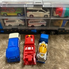 トミカトラック&トミカのミニカー　　プラスオマケ5台