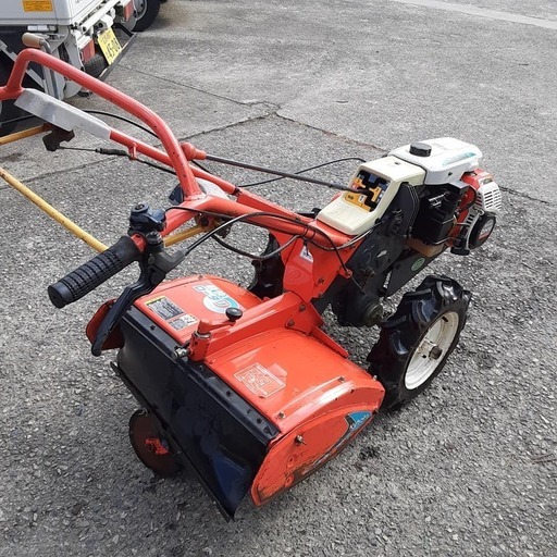 ♬ クボタ・ライトミドル耕運機 TR90 作動未確認