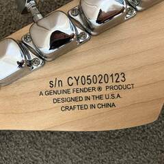 ギター（スクワイアー）＆ギタースタンド（フェンダー）&ピック