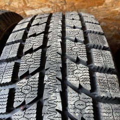 極上タイヤ　TOYO OBSERVE 245/70R16 スタッドレス タイヤ　2020年製　16インチ