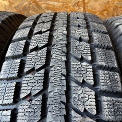 極上タイヤ　TOYO OBSERVE 245/70R16 スタッドレス タイヤ　2020年製　16インチ