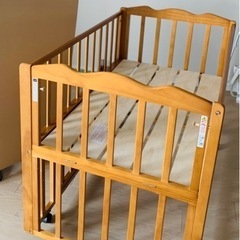 赤ちゃん用　ベッド　無料です