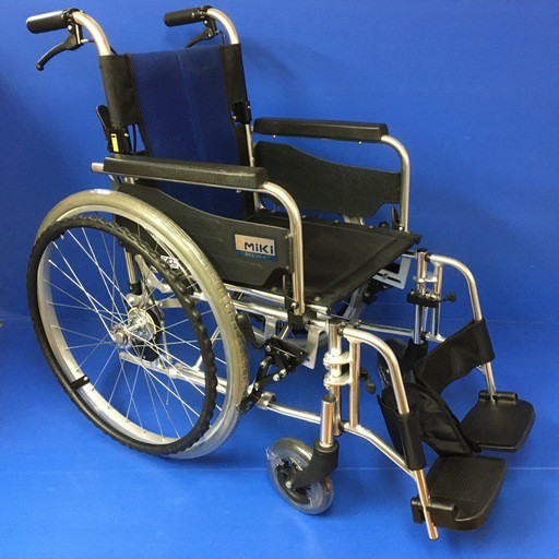自走式車いす 多機能型 BAL-3 MiKi ノーパンクタイヤ ミキ バル