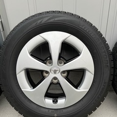 プリウス30系　スタッドレスタイヤ