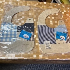 （新品）ベビーよだれかけ（ハンドメイド）2枚セット