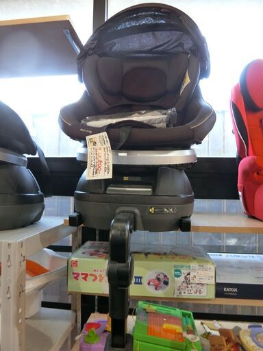 コンビ チャイルドシート クルムーブスマートISOFIX【モノ市場東海店】141