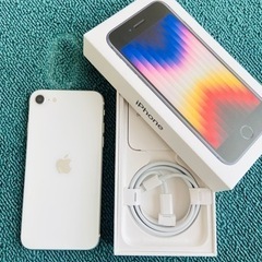 【美品】iPhone SE 第2世代 SE2 ホワイト 64GB...
