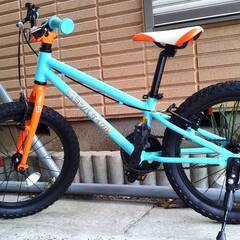 ヨツバサイクル　18インチ：ラムネブルー サイズアウト。