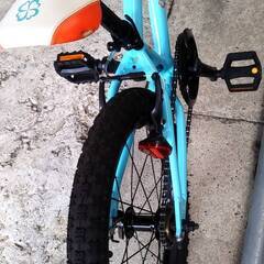 ヨツバサイクル　18インチ：ラムネブルー サイズアウト。