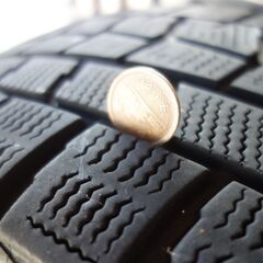 取引中①215/50R18 5穴 アルミ付 スタッドレスタイヤ 4本　CX-3