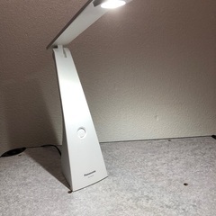 LEDデスクライト(Panasonic)