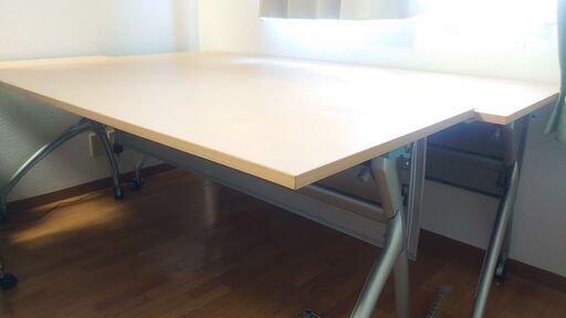 【中古】ITOKI リリッシュテーブル　幅:180cm /オフィス家具/デスク/折りたたみ