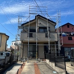 足場、塗装、外構、防水 − 神奈川県