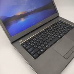 DELL　Core i7搭載 メモリ8G　SSD480G　大画面フルHD15.6インチ　RadeonHD7670Mグラフィック　CD/DVD　webカメラ　Bluetooth　Wifi対応　大画面15.6インチ　#1516515 8 GB ノートパソコンと2-in-1パソコン | Dell 日本