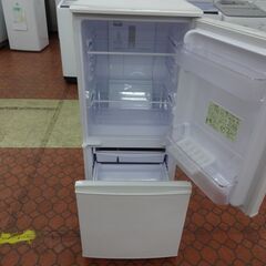 ID 132214 冷蔵庫シャープ 137L 2017年製 SJ-D14C-W-新品 LEVIS 