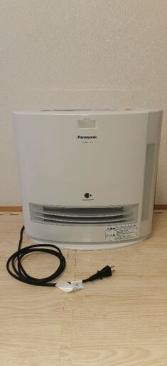 Panasonic　加湿セラミックファンヒーター　DS-FKS1205 2016年製