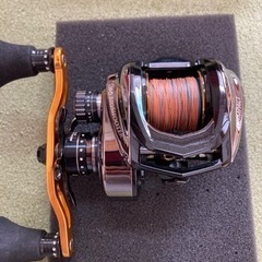 ビックシューターコンパクト8 右巻き　美品