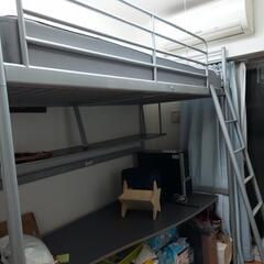 IKEA　デスク付きロフトベット