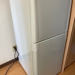 冷蔵庫　東芝　YR-12T-WH(ホワイト)  120L